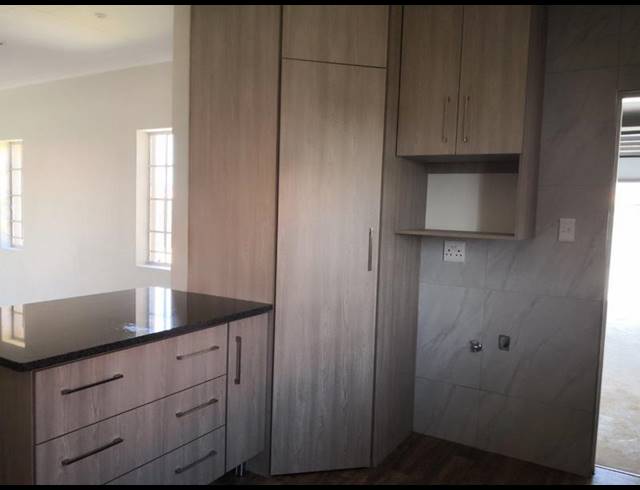 3 BEDROOM HOUSE FOR SALE IN WATERKLOOF